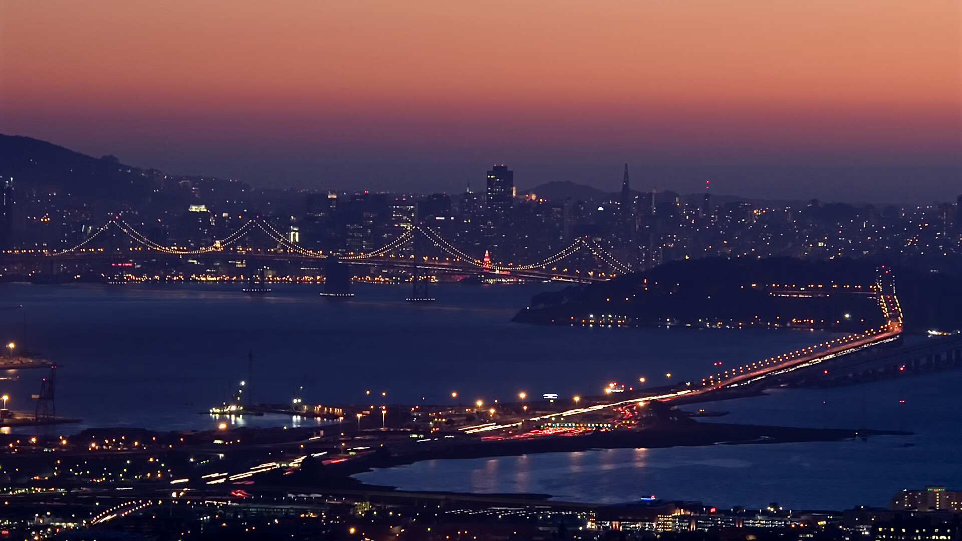 乐鱼体育官网-巴黎圣日耳曼完胜主场，提前锁定法甲冠军